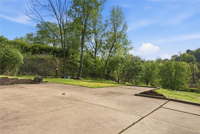 3905 Mount Troy Rd, Reserve, PA 15212