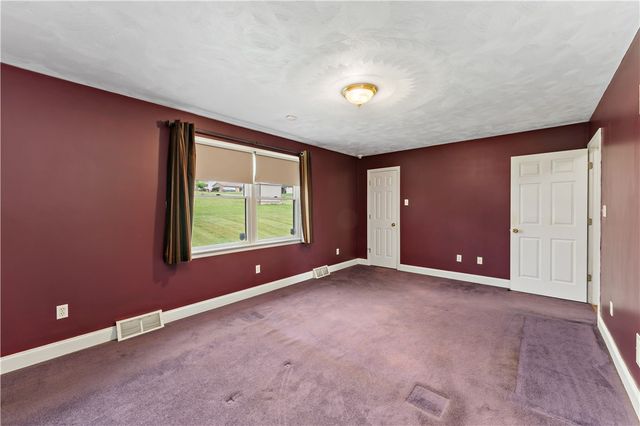 103 Long Ridge Ln, South Union Twp, PA 15401