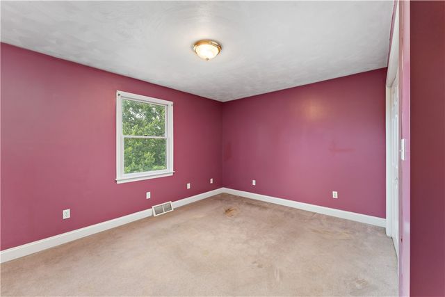 103 Long Ridge Ln, South Union Twp, PA 15401