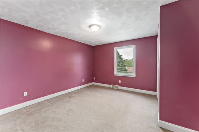 103 Long Ridge Ln, South Union Twp, PA 15401