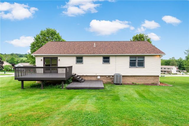 103 Long Ridge Ln, South Union Twp, PA 15401