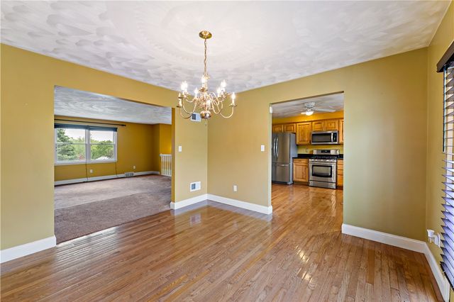 103 Long Ridge Ln, South Union Twp, PA 15401