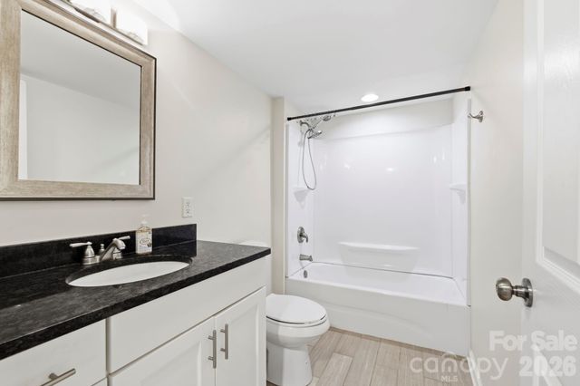221 N Fork Road, Black Mountain, NC 28711