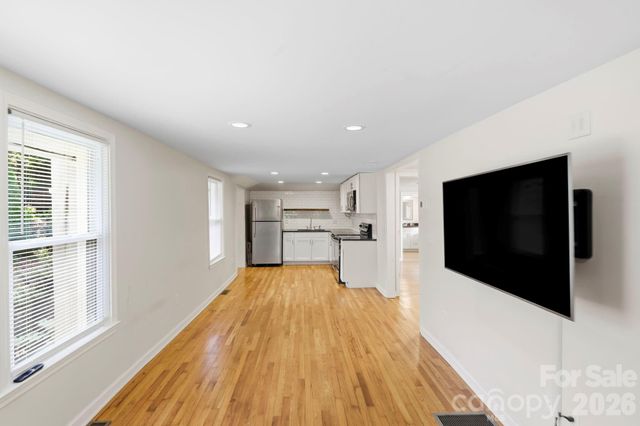 221 N Fork Road, Black Mountain, NC 28711