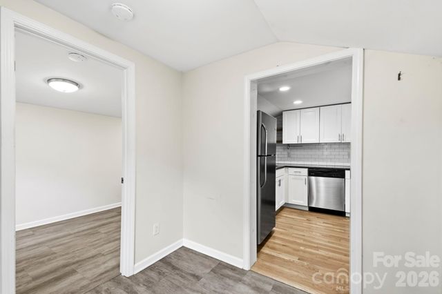 221 N Fork Road, Black Mountain, NC 28711