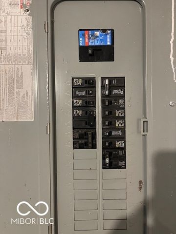 711 W 24th Street, Anderson, IN 46016