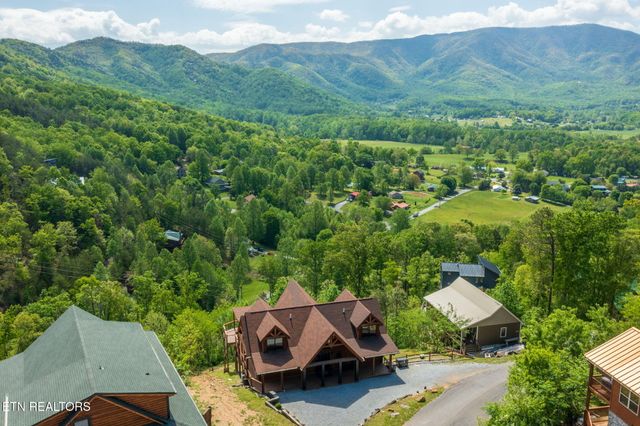 3505 Mountain Tyme Way, Sevierville, TN 37862