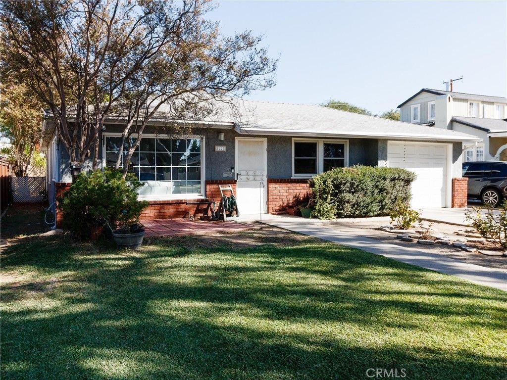 1227 Grove, Fullerton, CA 92831 — photo 2