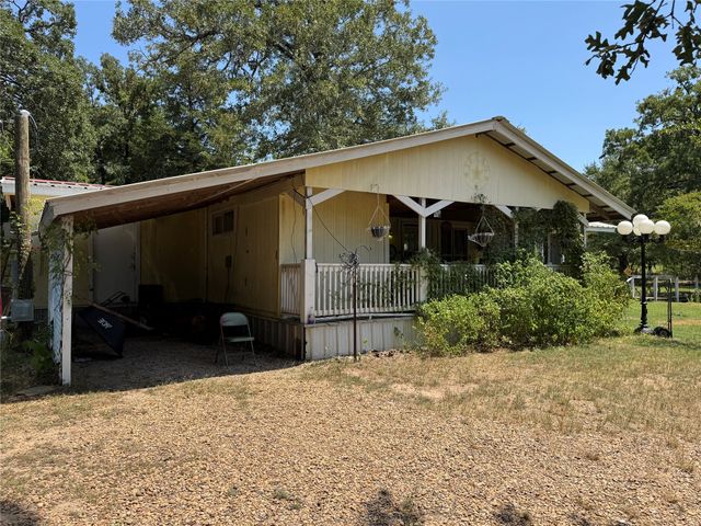 9460 County Road 2403, Tool, TX 75143