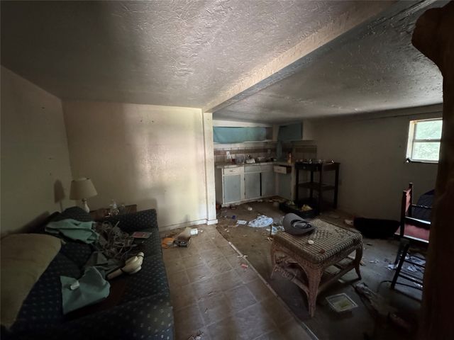 9460 County Road 2403, Tool, TX 75143