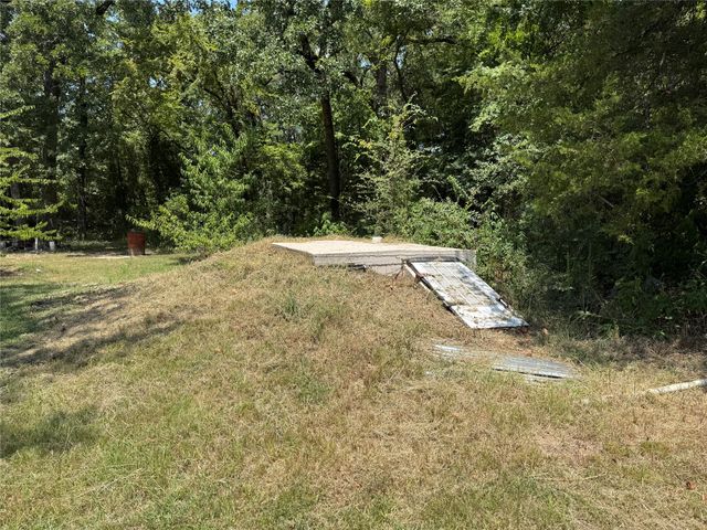 9460 County Road 2403, Tool, TX 75143