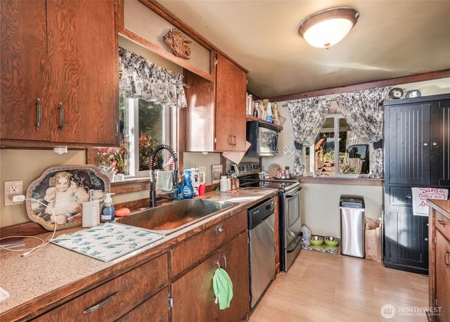 791 Seal Rock Road, Brinnon, WA 98320