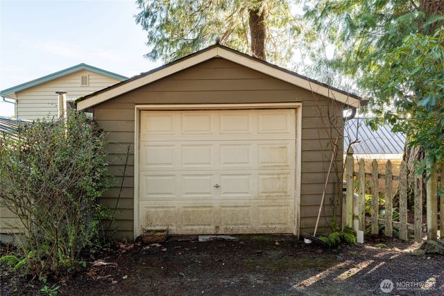 791 Seal Rock Road, Brinnon, WA 98320