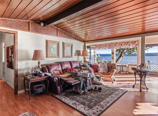 791 Seal Rock Road, Brinnon, WA 98320