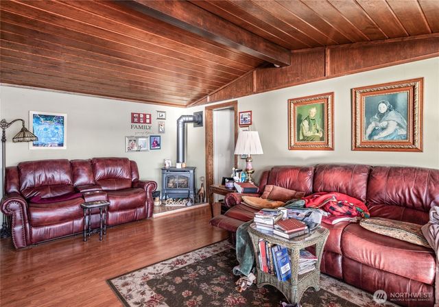 791 Seal Rock Road, Brinnon, WA 98320