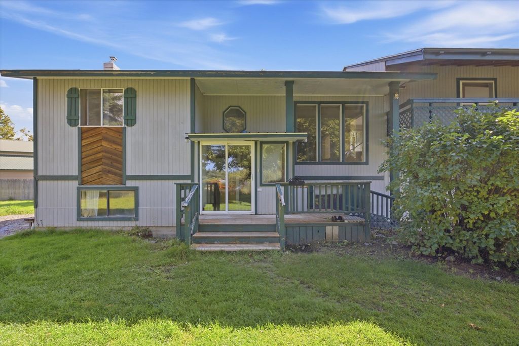 165 Clearview Place, Kalispell, MT 59901 photo 2