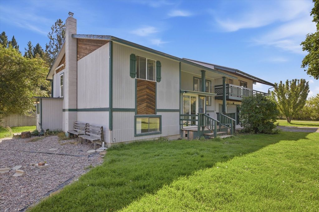 165 Clearview Place, Kalispell, MT 59901 photo 3