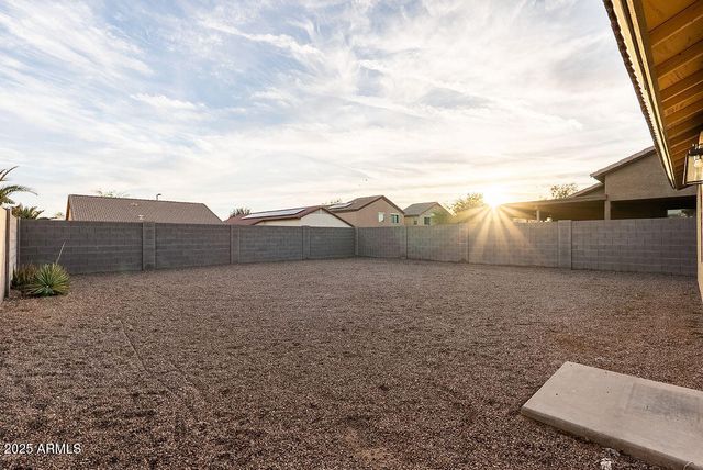 24997 W ILLINI Street, Buckeye, AZ 85326