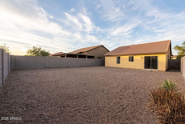 24997 W ILLINI Street, Buckeye, AZ 85326