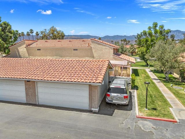 315 Tava Lane, Palm Desert, CA 92211