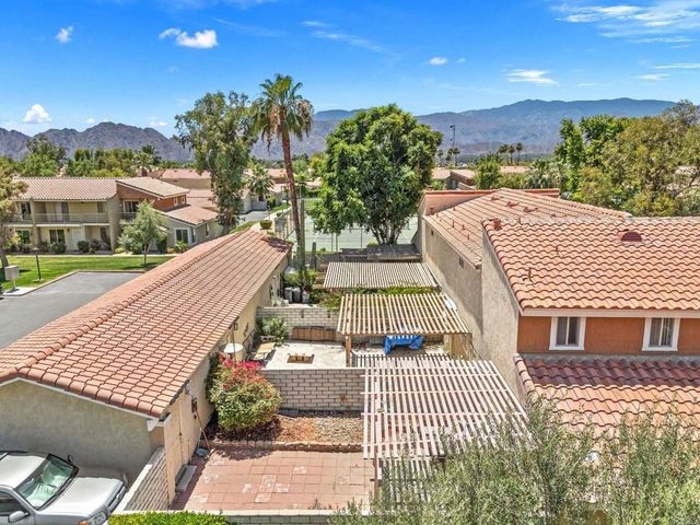 315 Tava Lane, Palm Desert, CA 92211