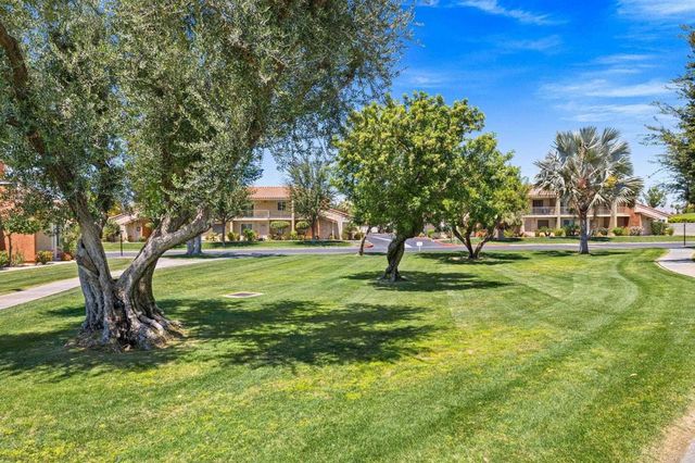 315 Tava Lane, Palm Desert, CA 92211