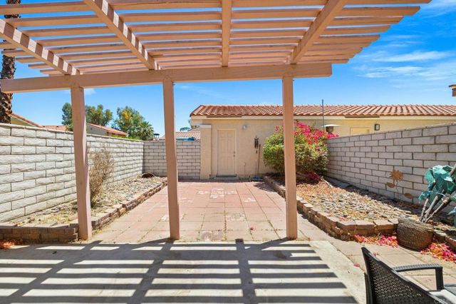 315 Tava Lane, Palm Desert, CA 92211