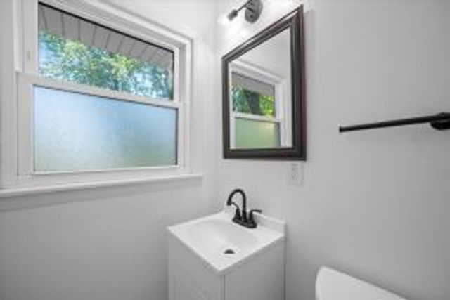 5222 W Hemlock ROAD, Milwaukee, WI 53223