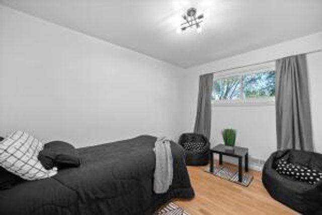 5222 W Hemlock ROAD, Milwaukee, WI 53223