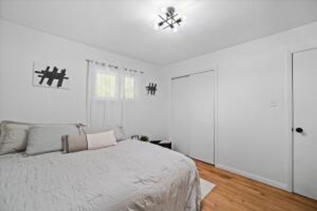 5222 W Hemlock ROAD, Milwaukee, WI 53223