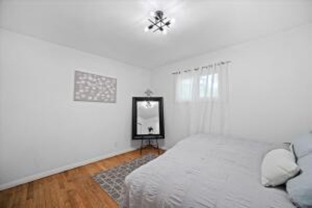 5222 W Hemlock ROAD, Milwaukee, WI 53223