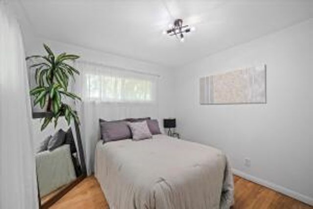 5222 W Hemlock ROAD, Milwaukee, WI 53223