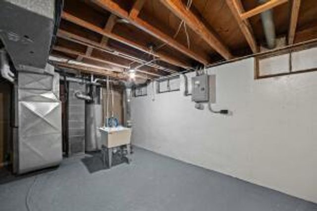 5222 W Hemlock ROAD, Milwaukee, WI 53223