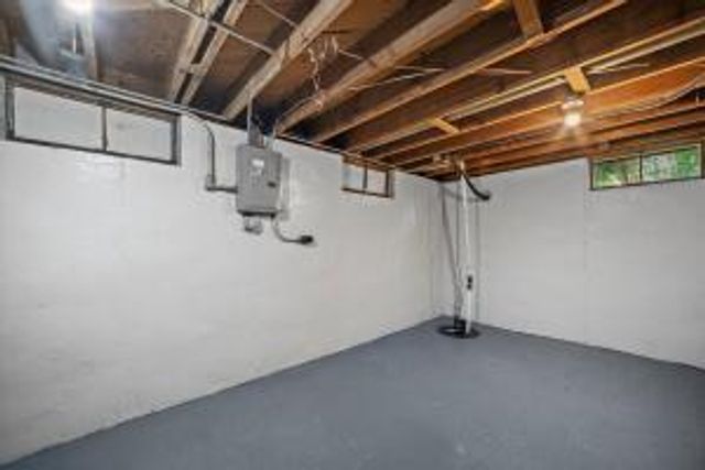 5222 W Hemlock ROAD, Milwaukee, WI 53223