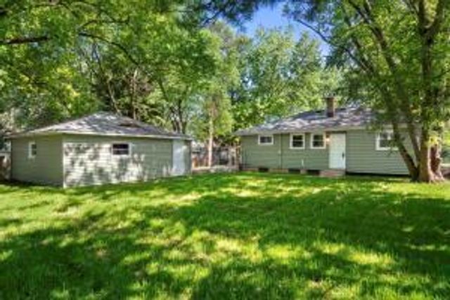 5222 W Hemlock ROAD, Milwaukee, WI 53223