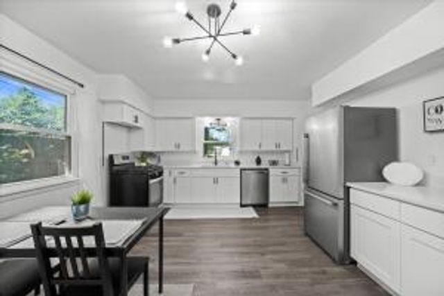 5222 W Hemlock ROAD, Milwaukee, WI 53223