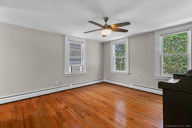 502 Chapel Street 4, New Haven, CT 06511