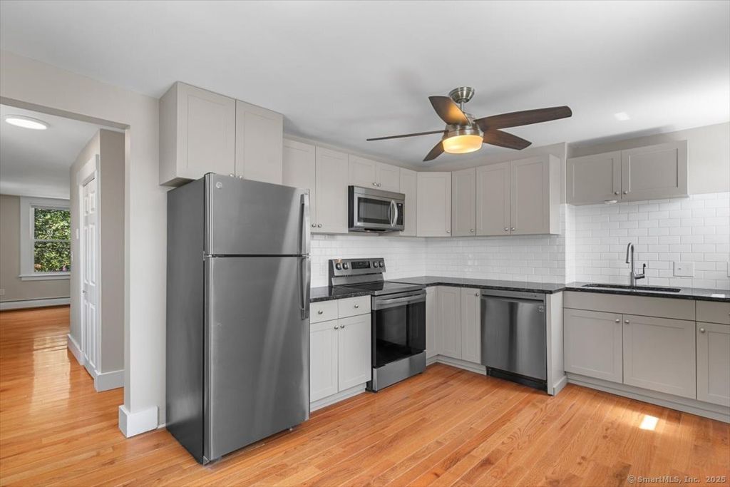 502 Chapel Street 4, New Haven, CT 06511