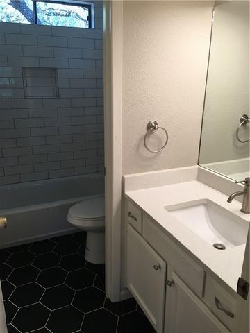 4908 Cana CV B, Austin, TX 78749