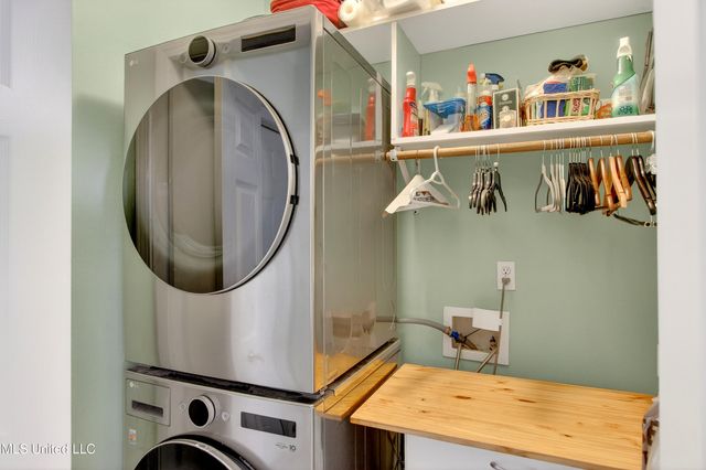 94145 Bayou Drive, Diamondhead, MS 39525