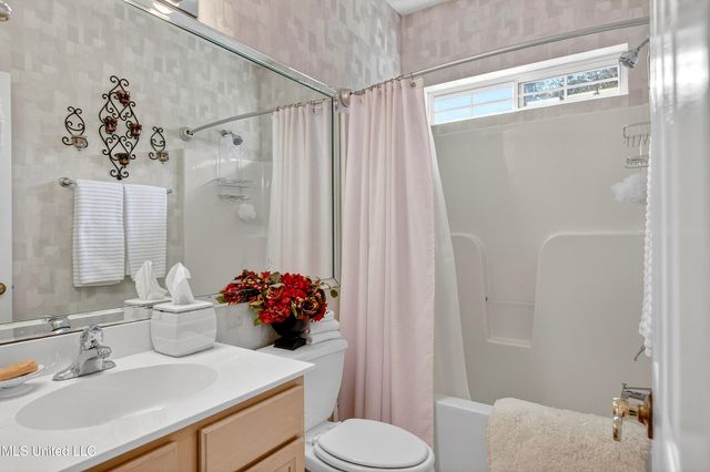 94145 Bayou Drive, Diamondhead, MS 39525