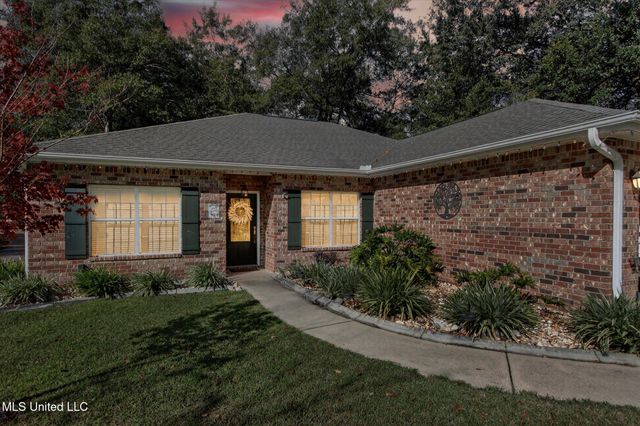 94145 Bayou Drive, Diamondhead, MS 39525