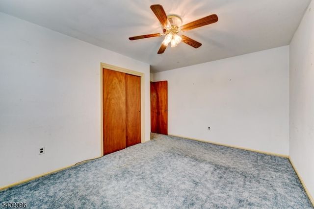 28 Chipper Dr, South Brunswick Twp., NJ 08824