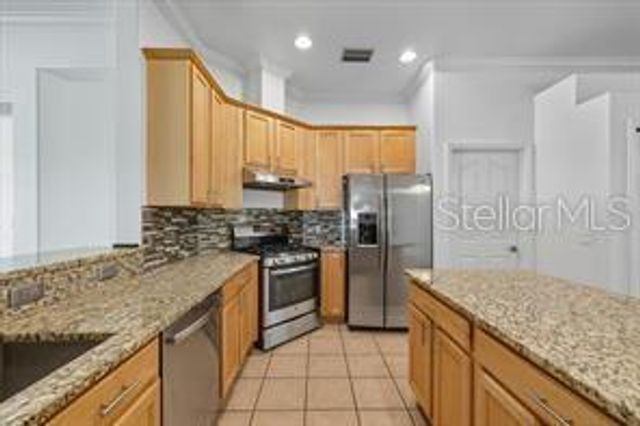 27653 MULHOLLAND COURT, Wesley Chapel, FL 33544