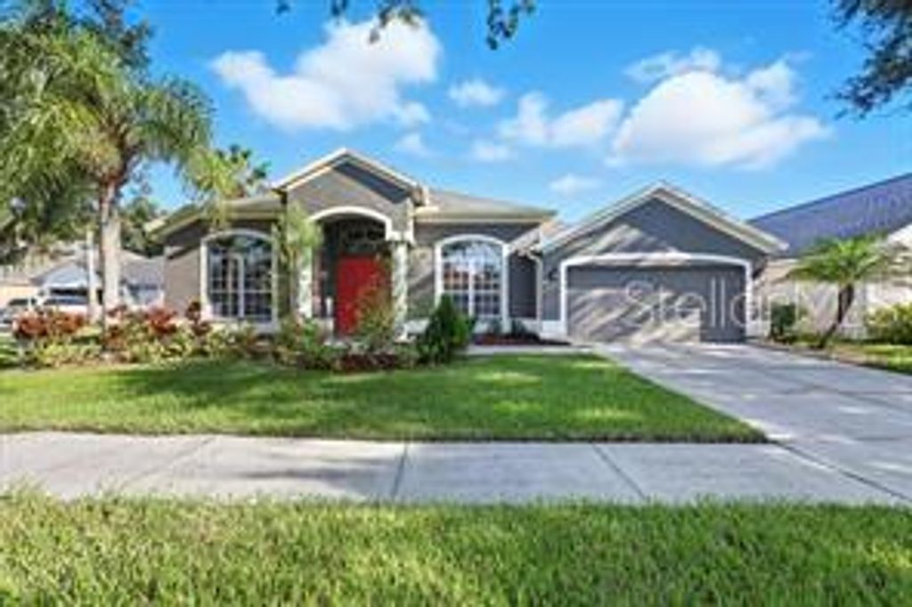 27653 MULHOLLAND COURT, Wesley Chapel, FL 33544