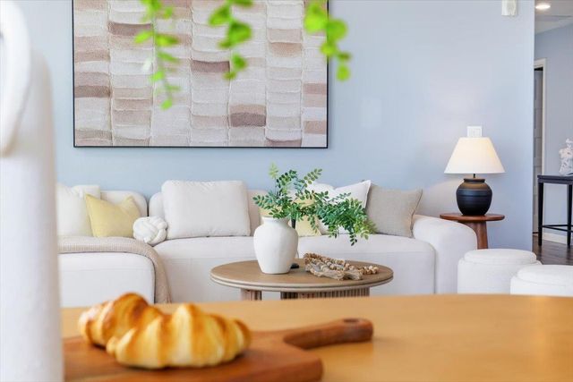 192 William Manly Street 6, San Jose, CA 95136
