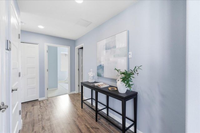 192 William Manly Street 6, San Jose, CA 95136