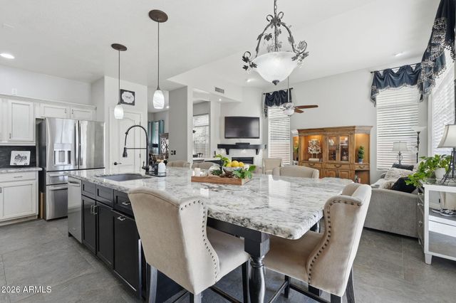 1731 E BRUCE Avenue, Gilbert, AZ 85234