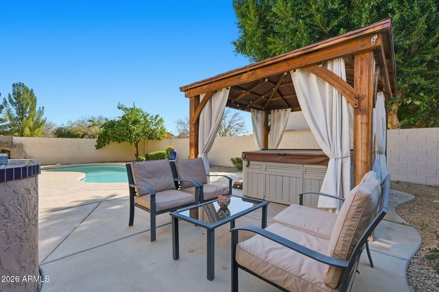 1731 E BRUCE Avenue, Gilbert, AZ 85234