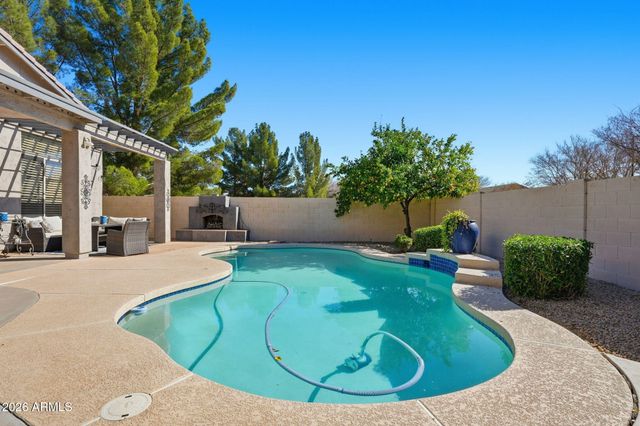 1731 E BRUCE Avenue, Gilbert, AZ 85234